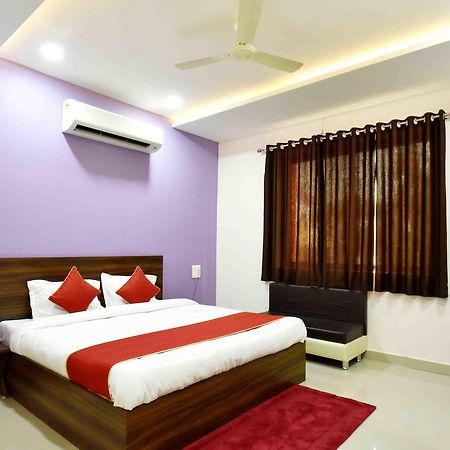 Hotel Hori Palace Удджайн Экстерьер фото